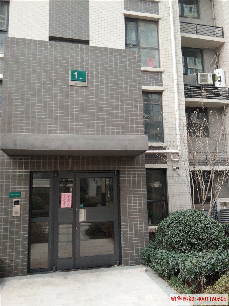 河南郑州龙湖镇正商瑞钻小区热水和冷暖工程案例