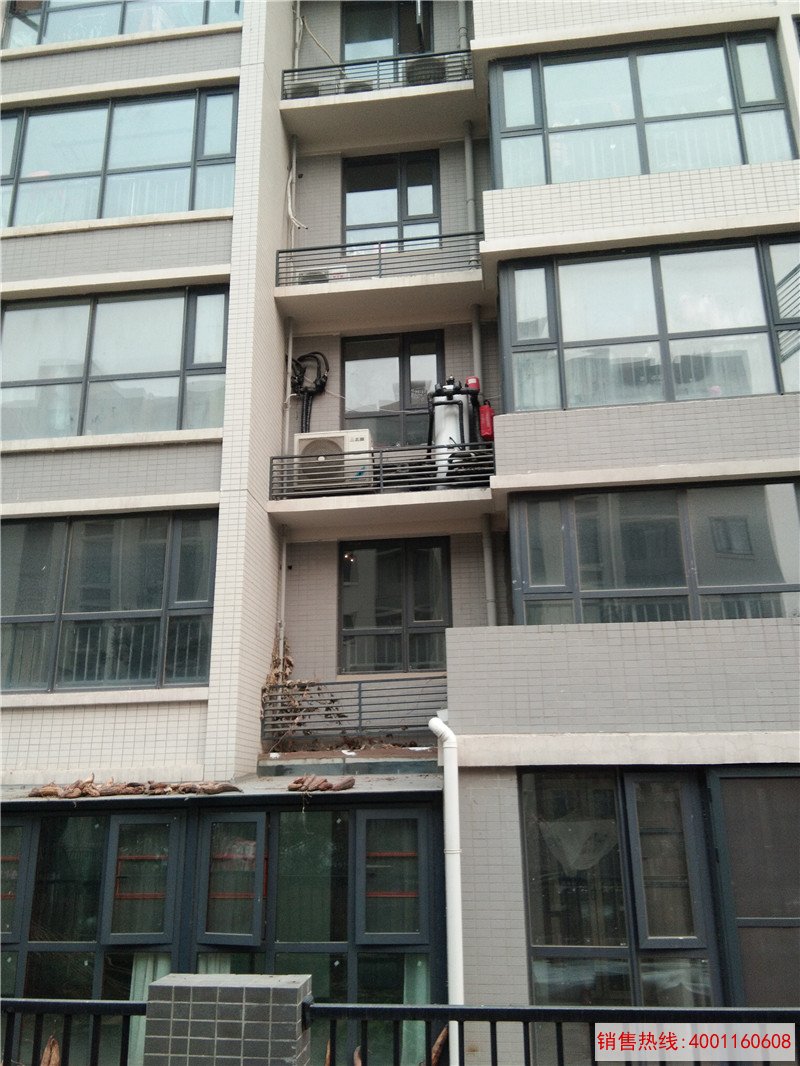 河南郑州龙湖镇正商瑞钻小区热水和冷暖工程案例